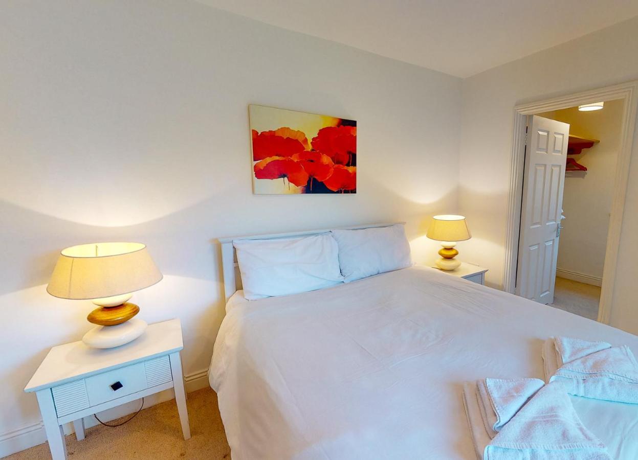 Lakeside Holiday Homes - Type B By Trident Holiday Homes Killaloe Kültér fotó